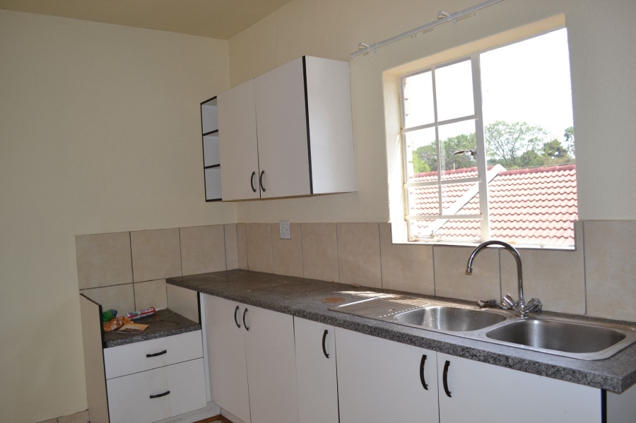 1 Bedroom Property for Sale in Lower Bo-dorp North West